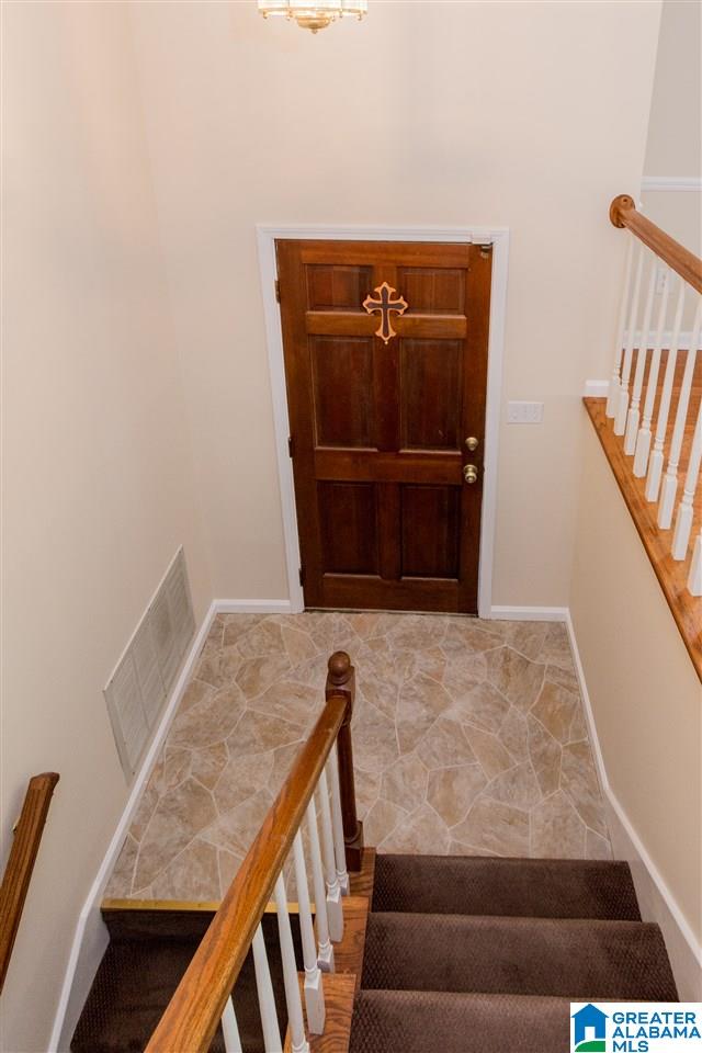 116 Forest Ridge Road Alabaster, AL 35114 - Photo 4 of 33