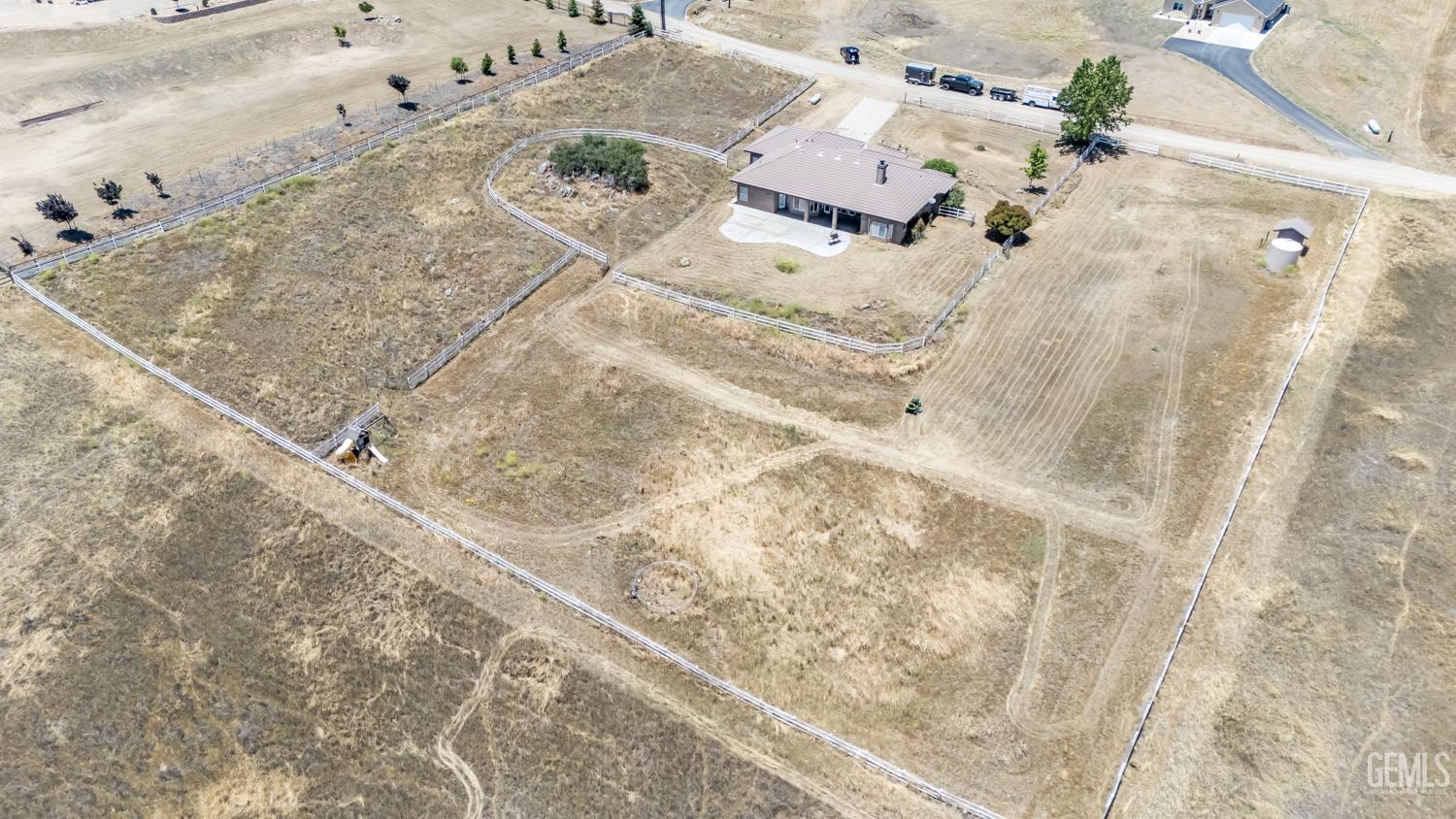 Undisclosed Address Tehachapi, CA 93561 - Photo 11 of 39