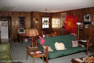 5329 Port Austin Road Caseville, MI 48725 - Photo 8 of 14 5329PARd.Liv3.jpg