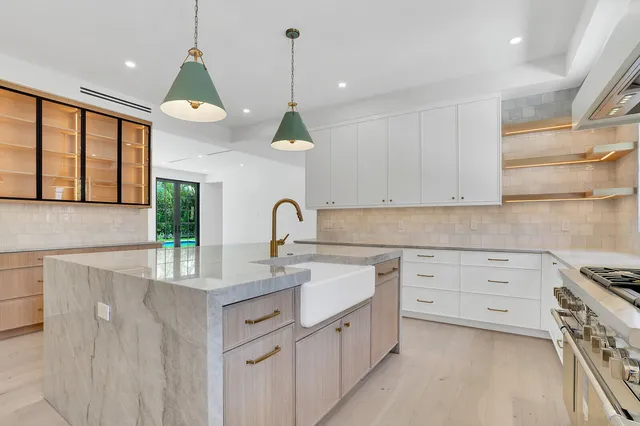 $8,575,000 | 3408 Washington Road, West Palm Beach, FL 33405