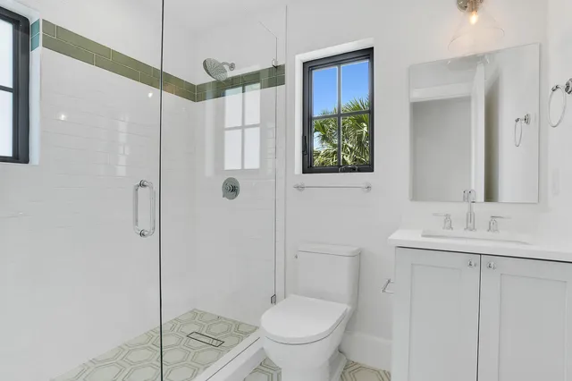 $8,575,000 | 3408 Washington Road, West Palm Beach, FL 33405