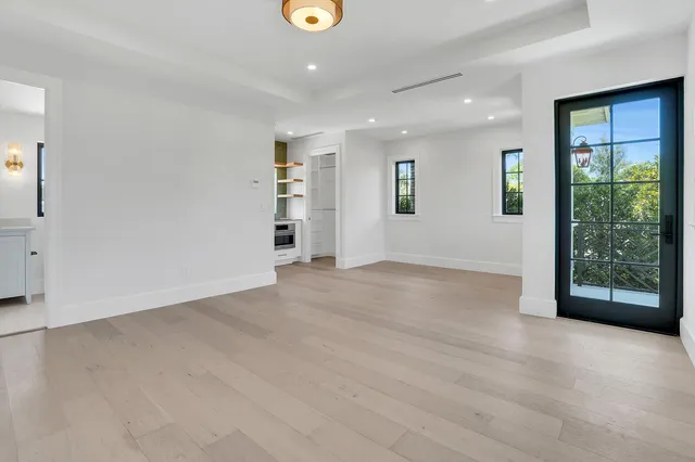 $8,575,000 | 3408 Washington Road, West Palm Beach, FL 33405