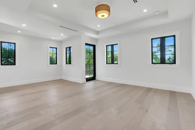 $8,575,000 | 3408 Washington Road, West Palm Beach, FL 33405