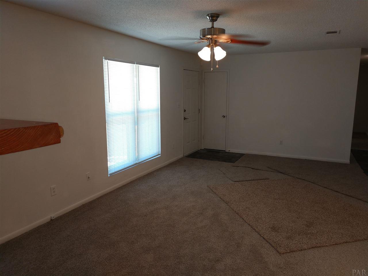 6207 Wyndotte Road Pensacola, FL 32526 - Photo 4 of 44