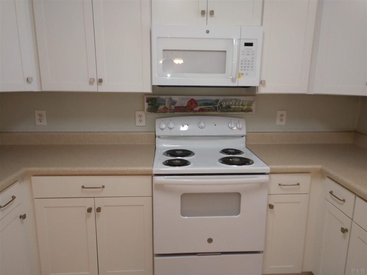 6207 Wyndotte Road Pensacola, FL 32526 - Photo 9 of 44