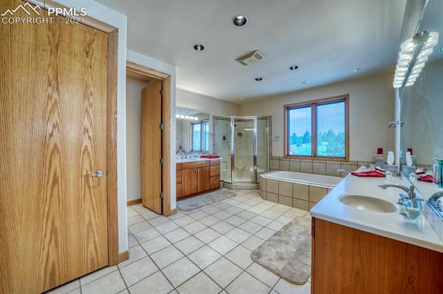 4755 Elk Valley Road Divide, CO 80814 - Photo 21 of 40