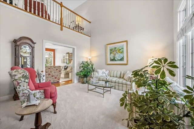 $675,000 | 1427 Cress Creek Court, Naperville, IL 60563