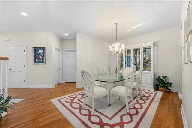 $675,000 | 1427 Cress Creek Court, Naperville, IL 60563