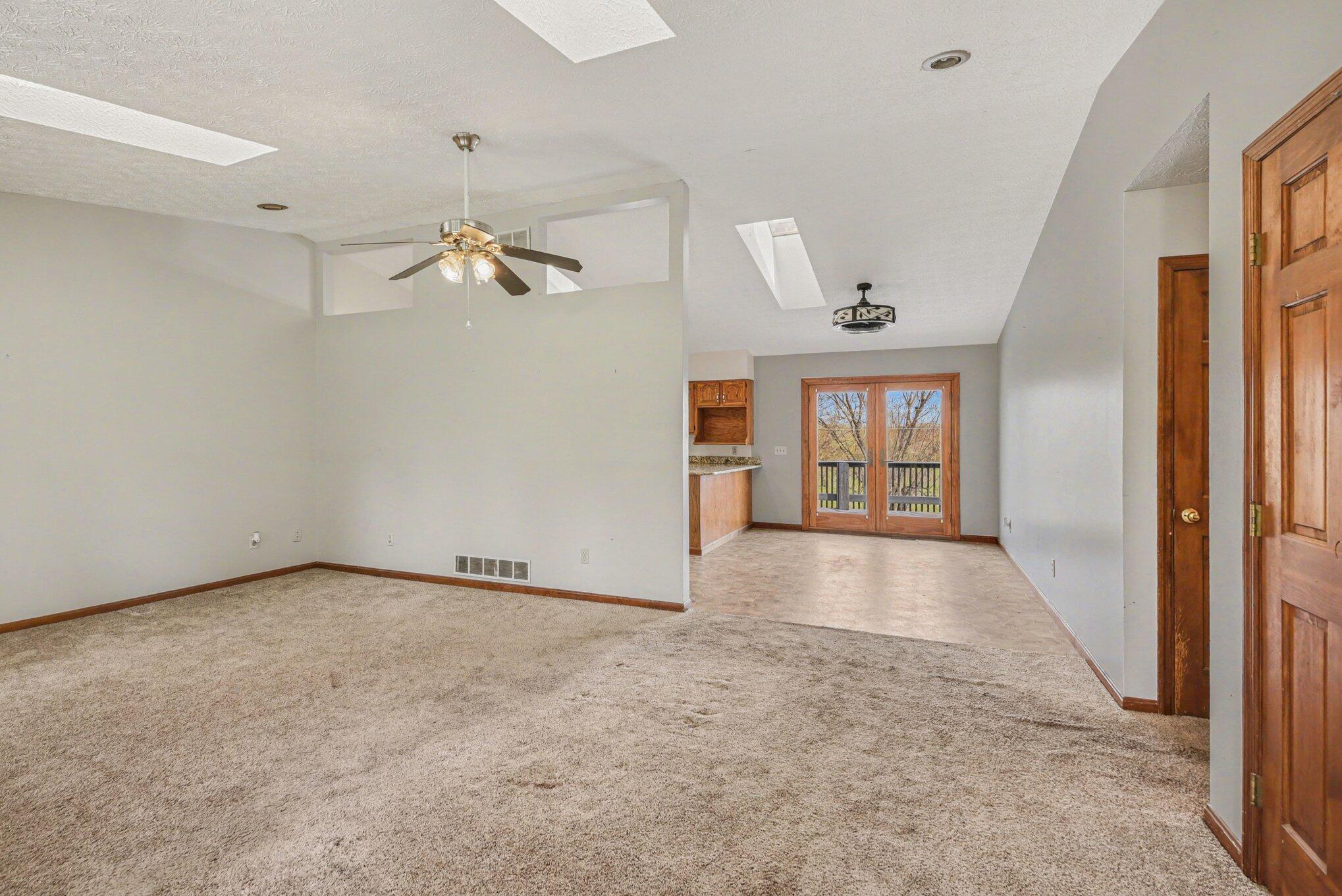 4294 Idlewild Road Burlington, KY 41005 - Photo 21 of 42 012_file_8889