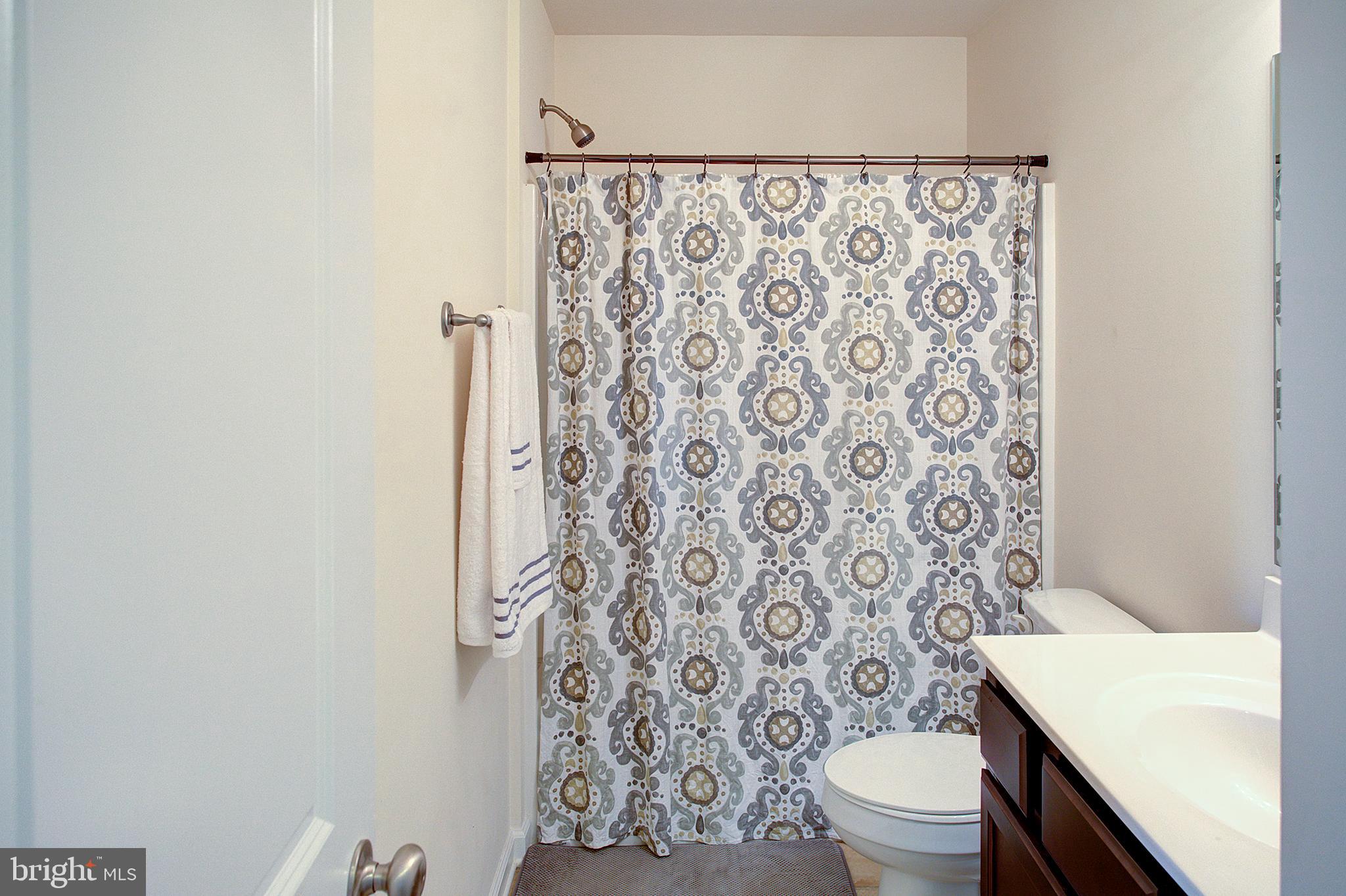 141 Buchanan Lane Inwood, WV 25428 - Photo 22 of 32 Full Hall bathroom