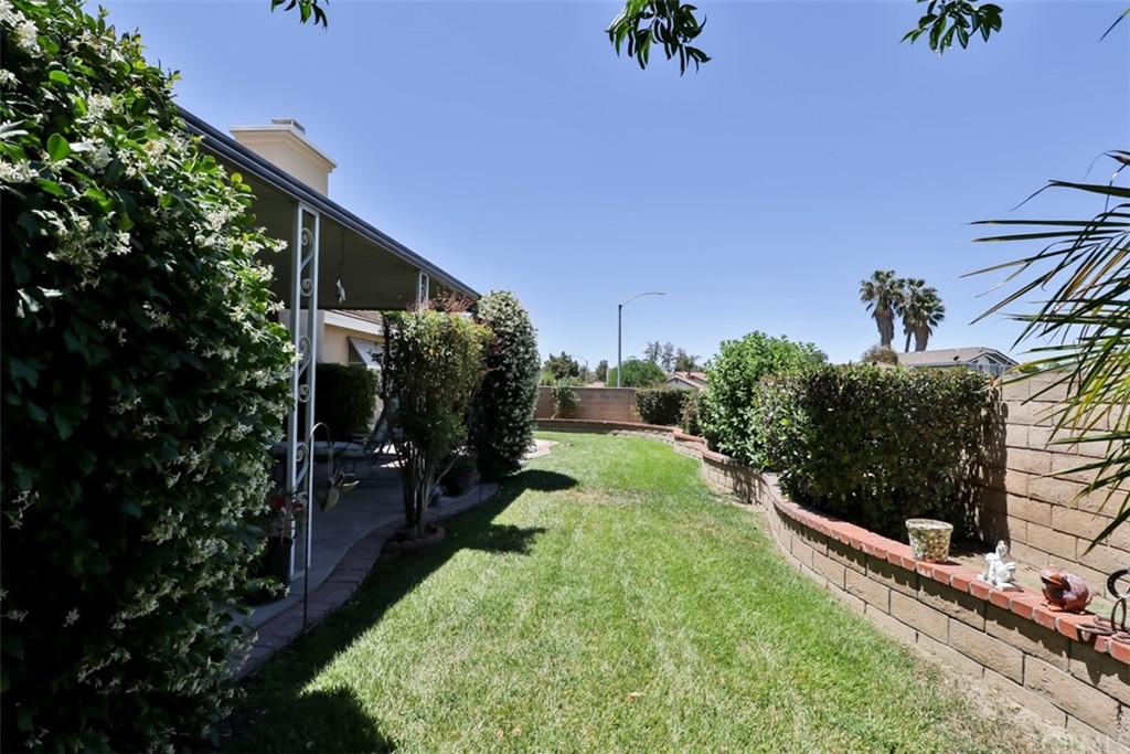 831 Balsam Way Hemet, CA 92545 - Photo 28 of 45