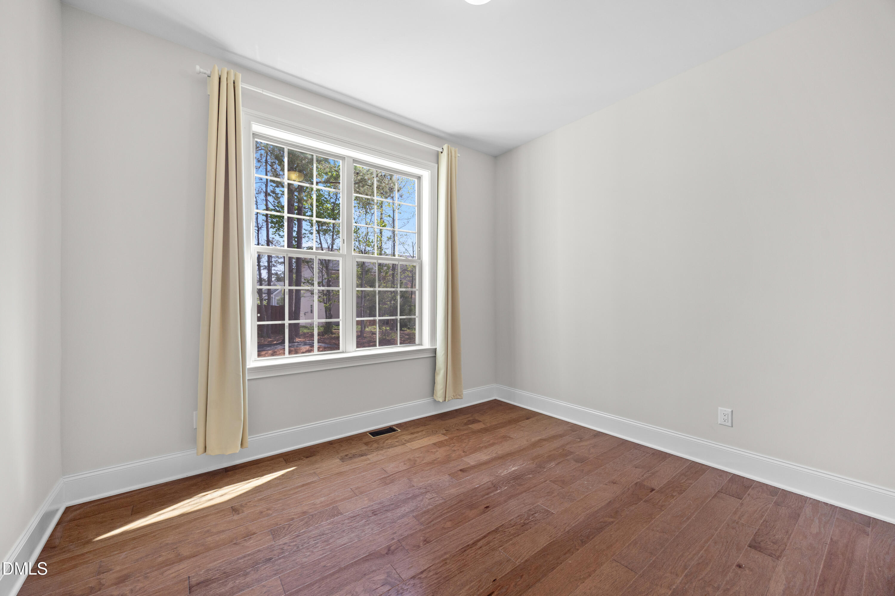109 Cloverdale Road Apex, NC 27523 - Photo 31 of 70 Downstairs room