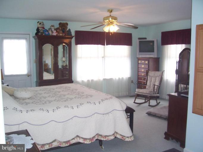 2708 Poffenberger Road Middletown, MD 21769 - Photo 3 of 11 Master Bedroom