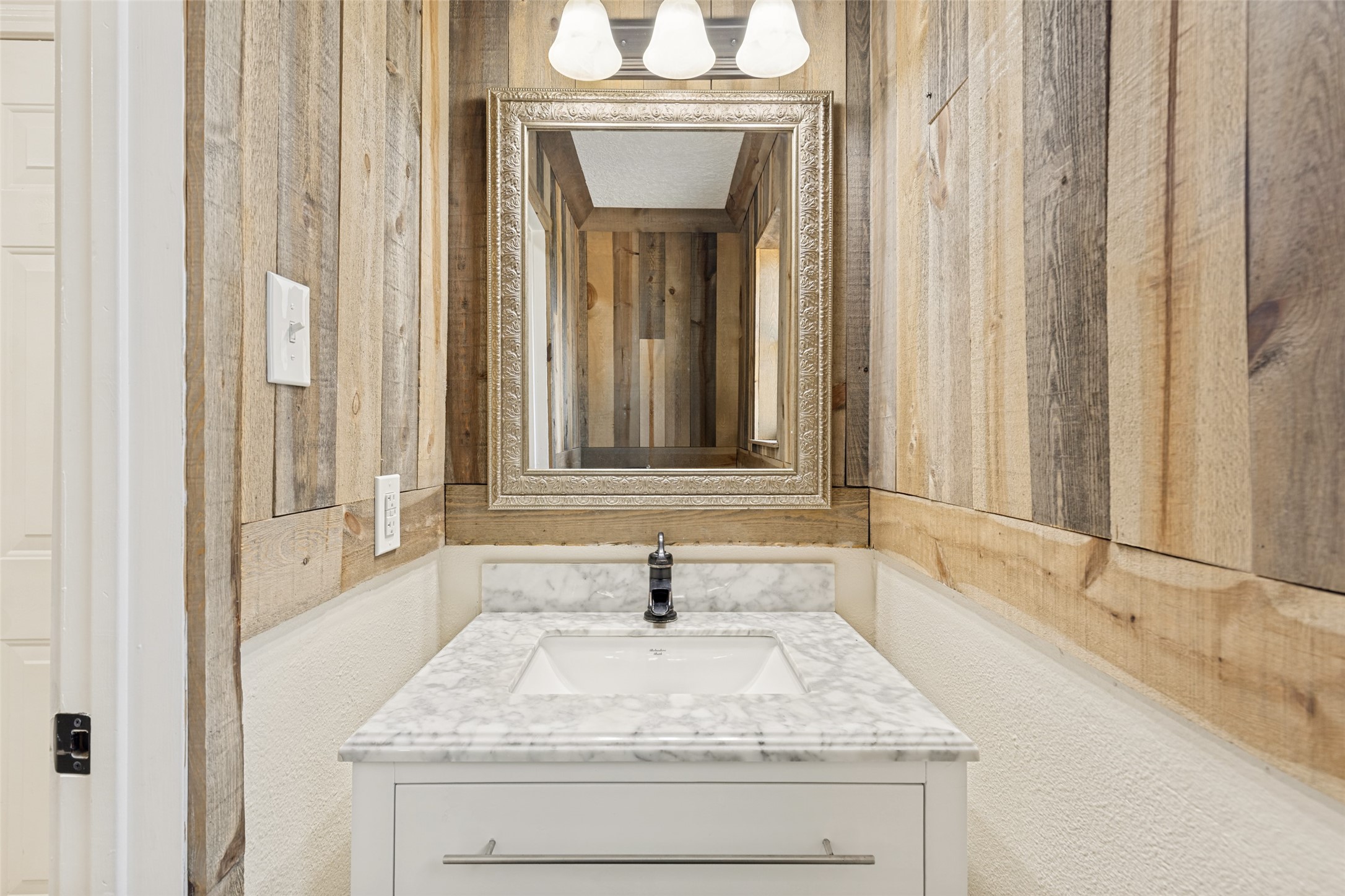 9110 Godstone Lane Spring, TX 77379 - Photo 20 of 24 9110 Godstone Lane - Half Bath