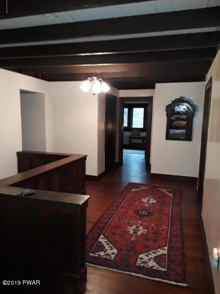 194 Monomonock Road Cresco, PA 18326 - Photo 20 of 35 Upstairs Hallway