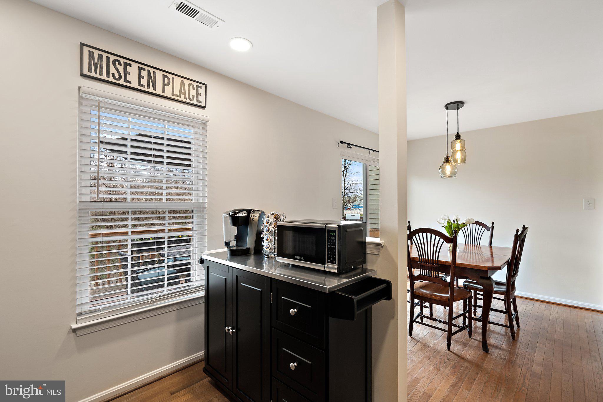 14801 Rising Sun Lane Haymarket, VA 20169 - Photo 13 of 39 Kitchen with cart that does convey