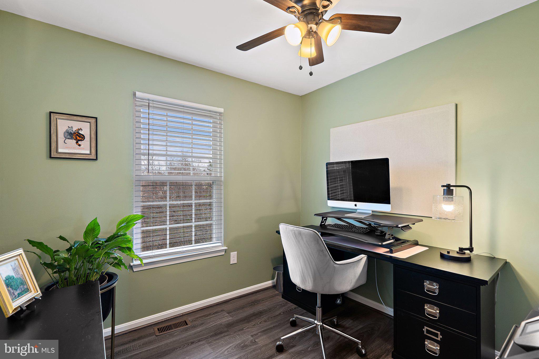 14801 Rising Sun Lane Haymarket, VA 20169 - Photo 25 of 39 Bedroom 3