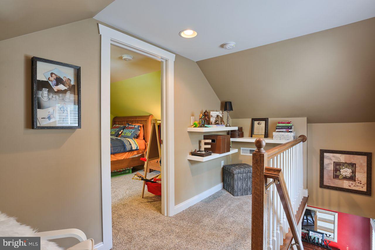 190 Hossler Road Manheim, PA 17545 - Photo 23 of 39 Second floor landing and reading nook.