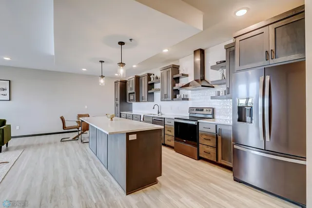 $345,000 | 360 32nd Avenue West, Unit 608, West Fargo, ND 58078