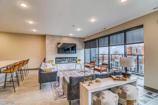 $345,000 | 360 32nd Avenue West, Unit 608, West Fargo, ND 58078