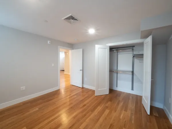 $3,500 | 78 Gibbs Street, Unit B, Brookline, MA 02446