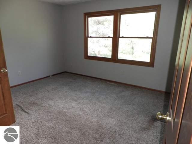 3400 Mill Road Traverse City, MI 49685 - Photo 4 of 17 1737224-3.JPG
