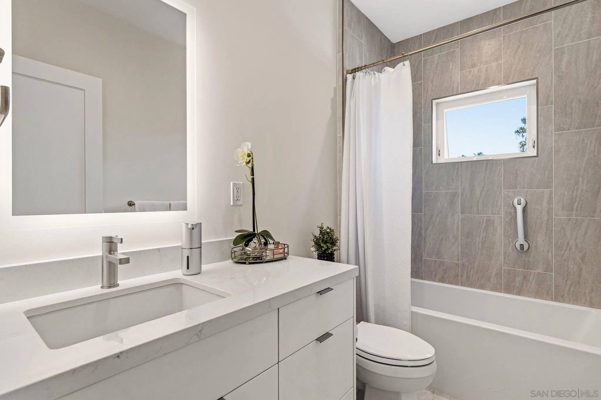 107 Edgeburt Drive Encinitas, CA 92024 - Photo 33 of 50