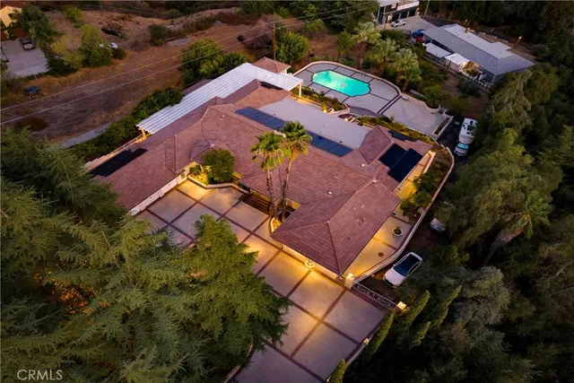 $1,299,910 | 8800 Avenida Miravilla, Cherry Valley, CA 92223