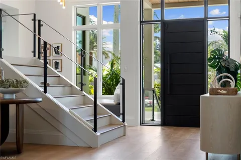 $10,995,000 | 581 14th Avenue South, Naples, FL 34102