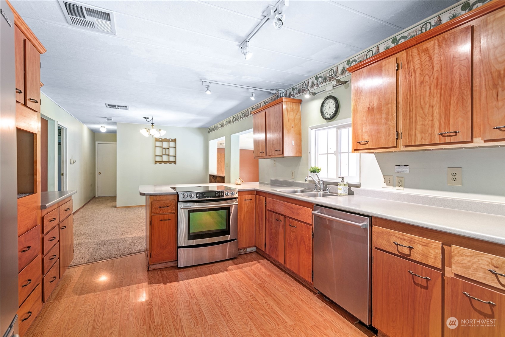 6066 Old Guide Road Bellingham, WA 98226 - Photo 11 of 40