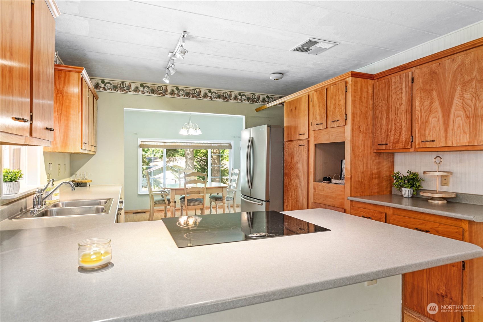 6066 Old Guide Road Bellingham, WA 98226 - Photo 14 of 40