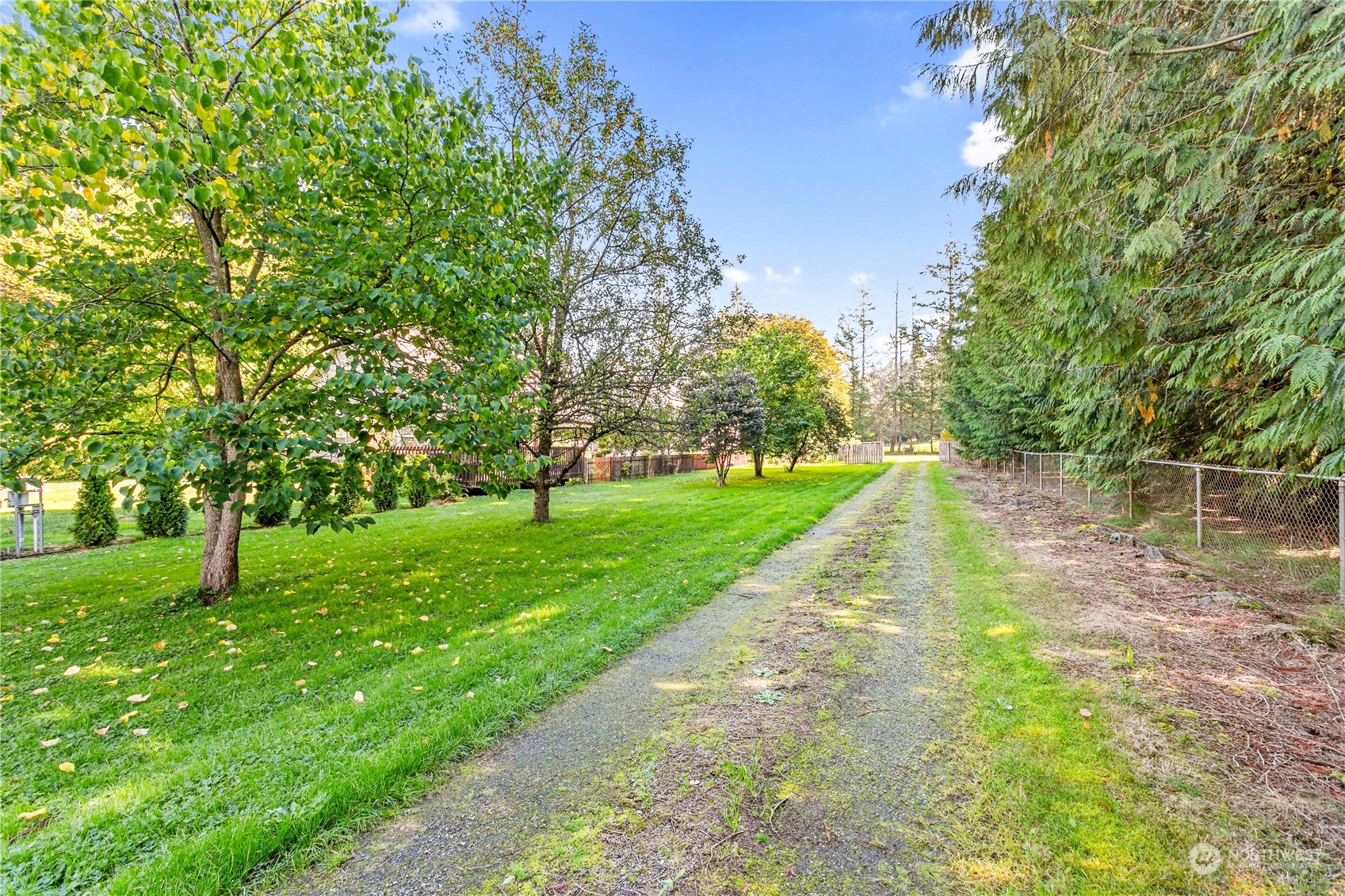 6066 Old Guide Road Bellingham, WA 98226 - Photo 37 of 40