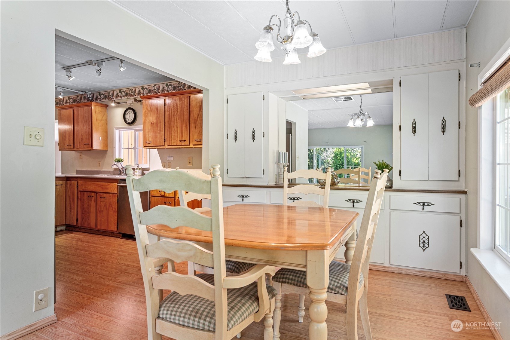 6066 Old Guide Road Bellingham, WA 98226 - Photo 9 of 40