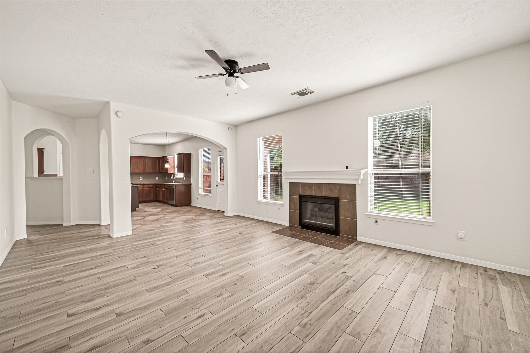 25135 Florina Ranch Drive Katy, TX 77494 - Photo 12 of 48