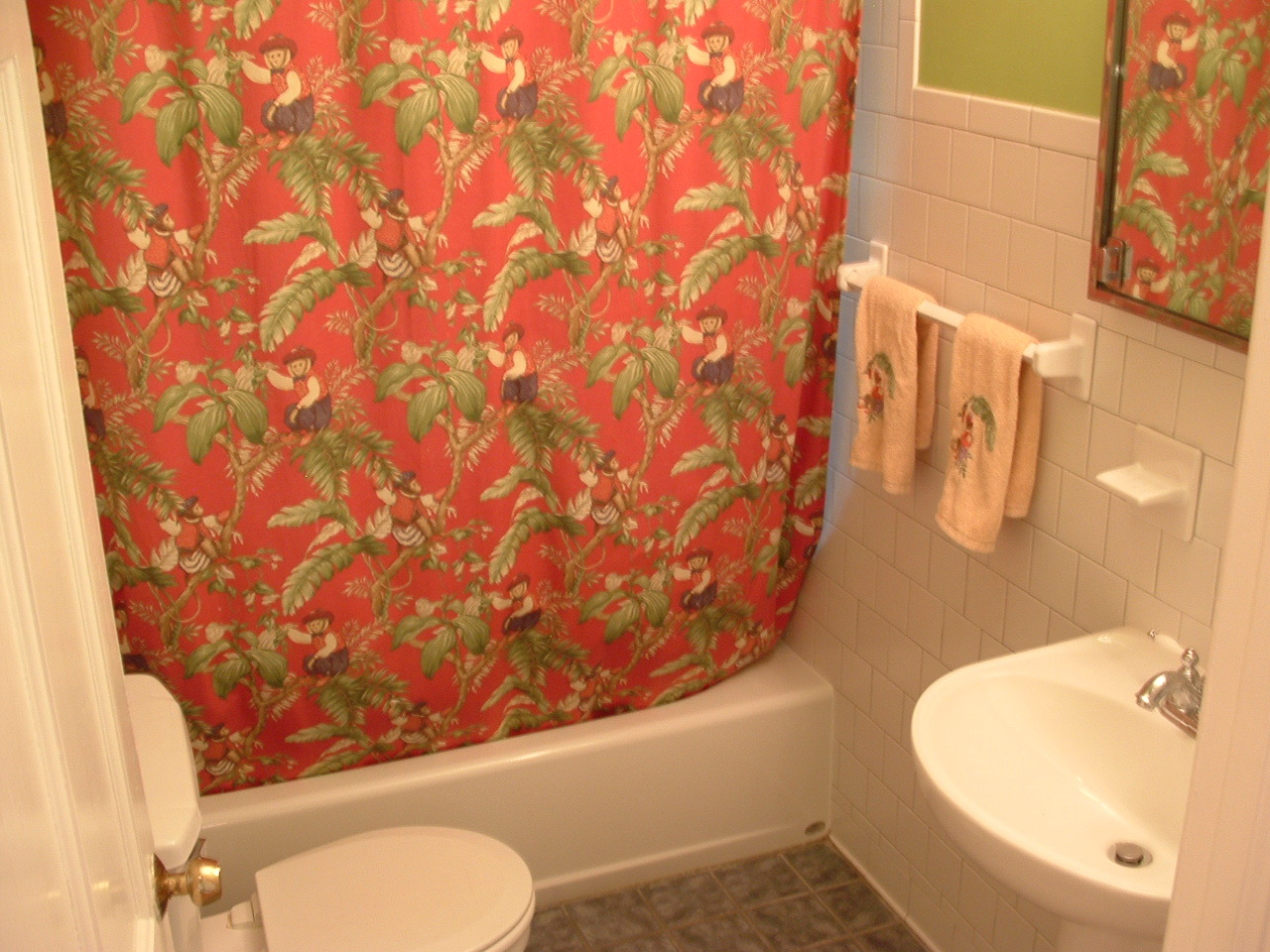 3101 Burnleigh Road Southwest Roanoke, VA 24014 - Photo 14 of 22 Hall Bath