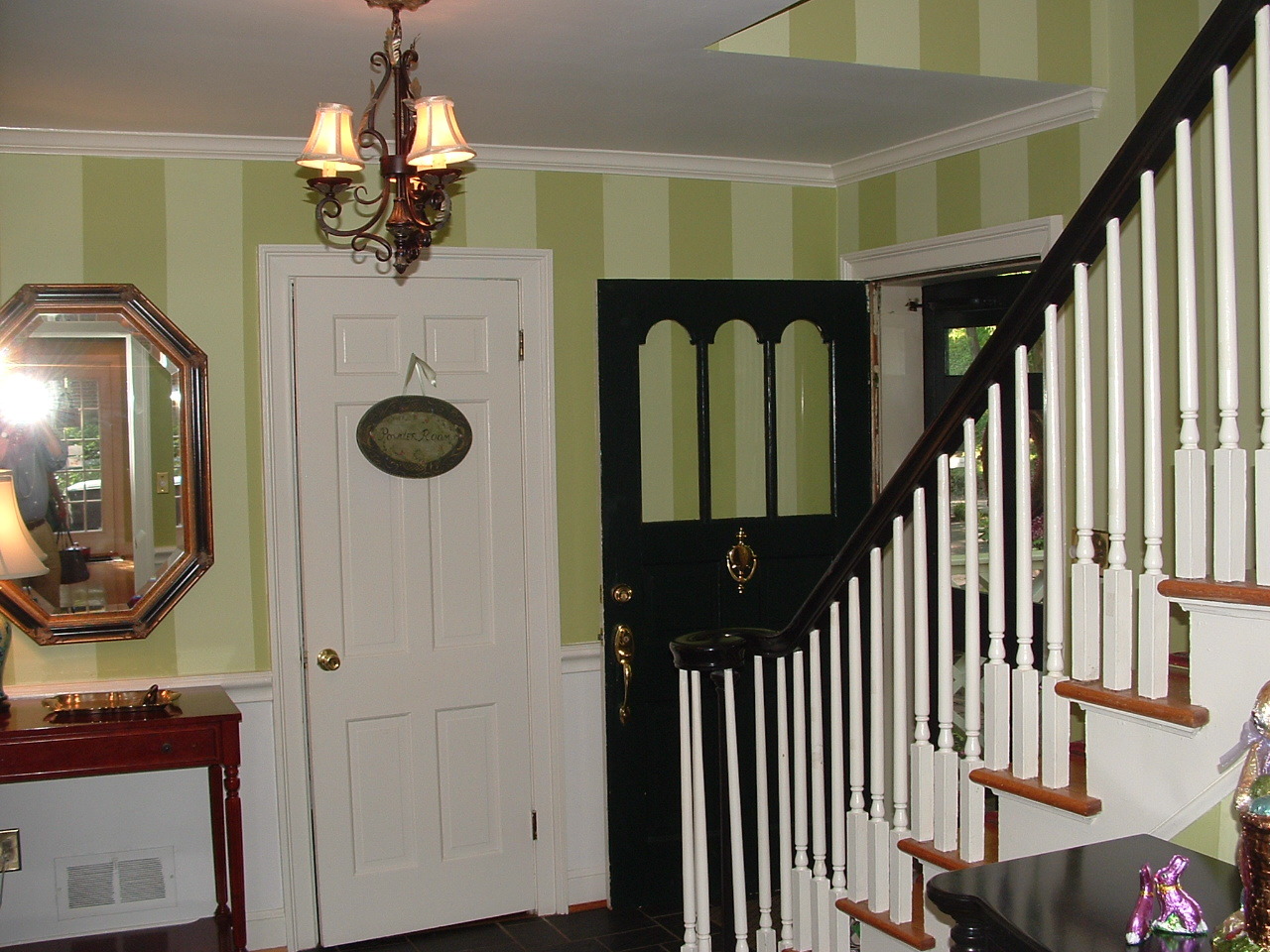 3101 Burnleigh Road Southwest Roanoke, VA 24014 - Photo 6 of 22 Foyer