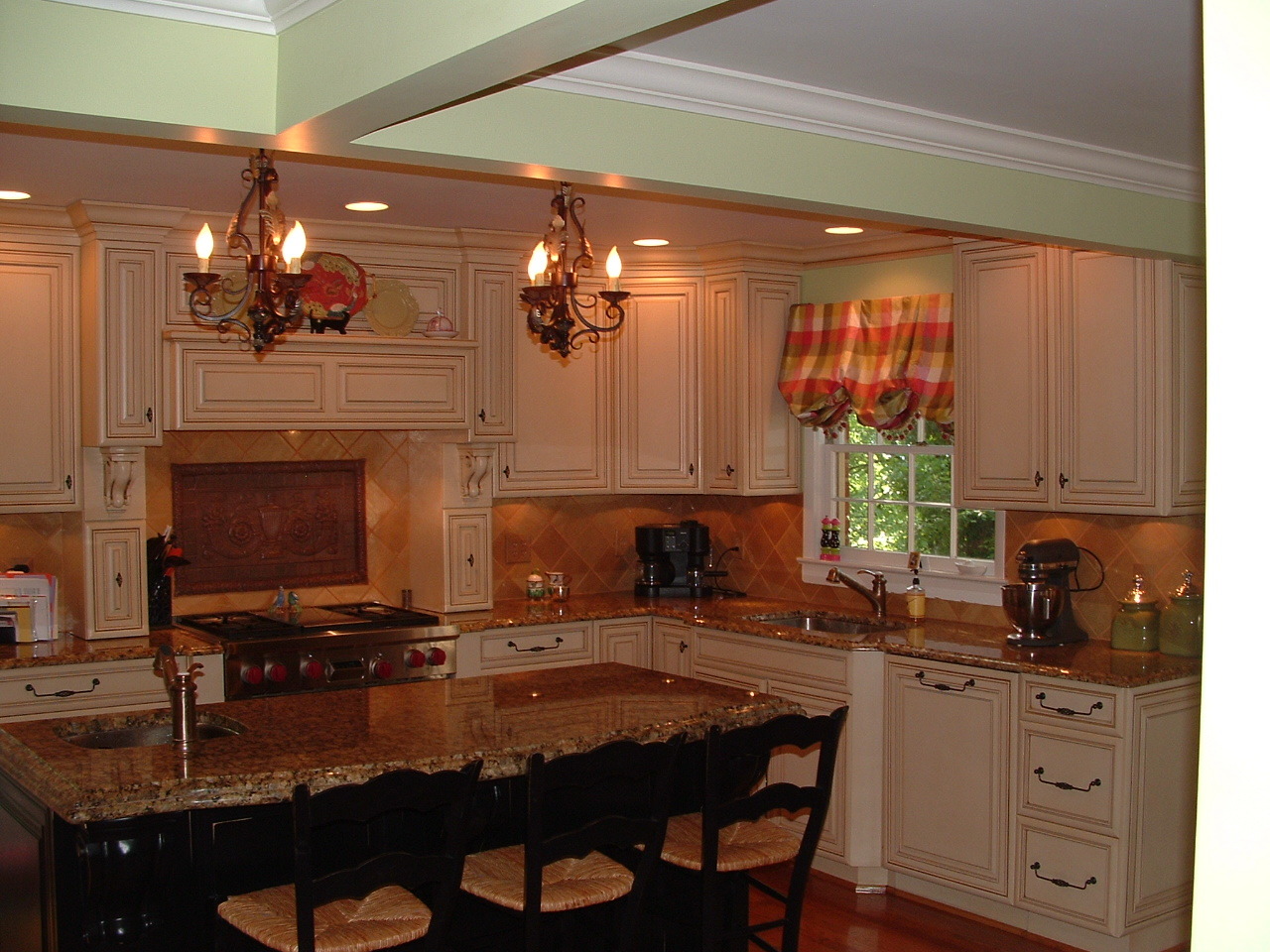 3101 Burnleigh Road Southwest Roanoke, VA 24014 - Photo 8 of 22 Kitchen