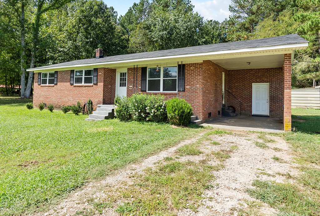 6114 Kinard Road Ninety Six, SC 29666 - Photo 2 of 17 Gallery Image 2