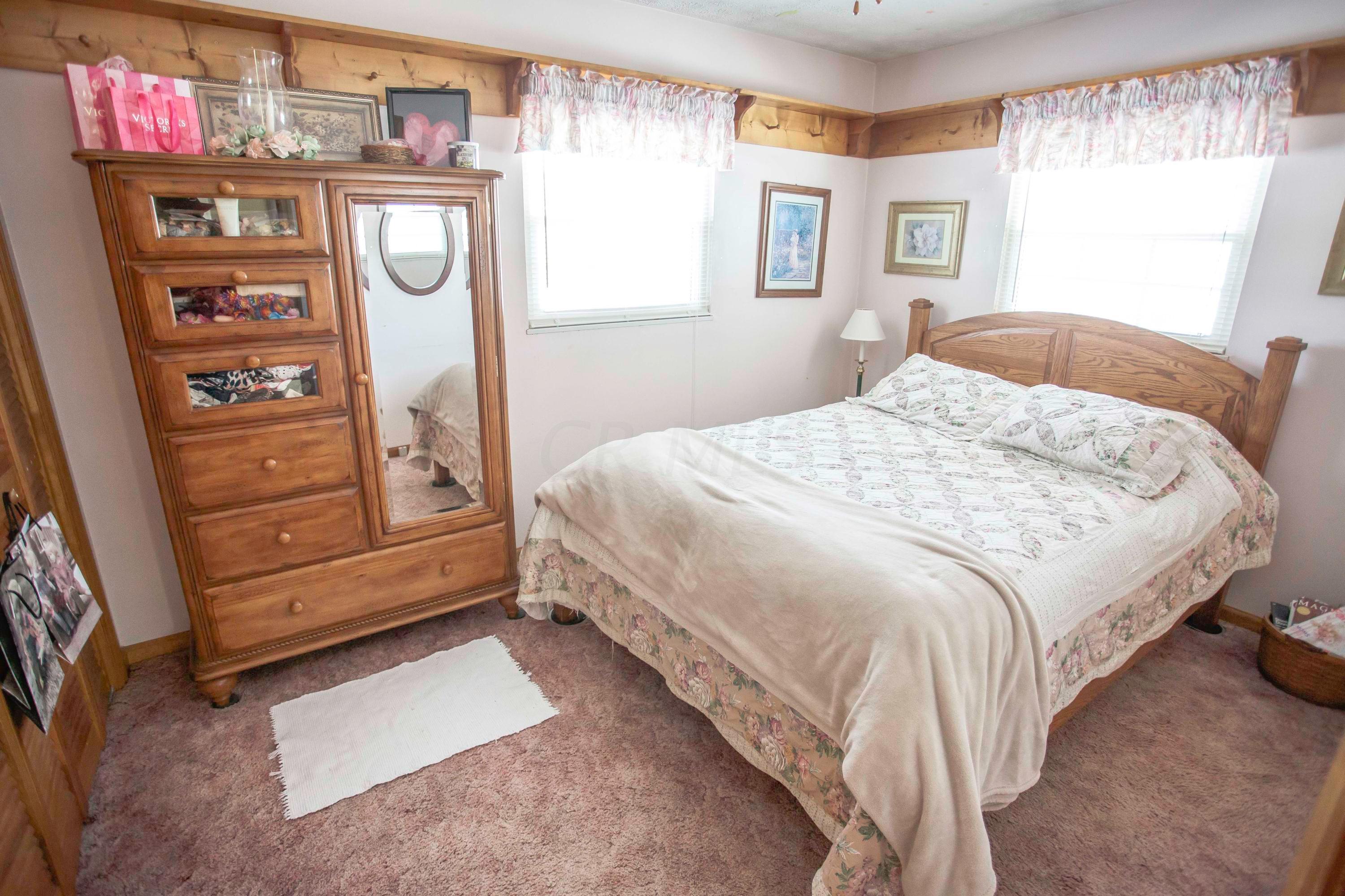 5357 Beecher Road Pataskala, OH 43062 - Photo 13 of 31 Gallery Image 13
