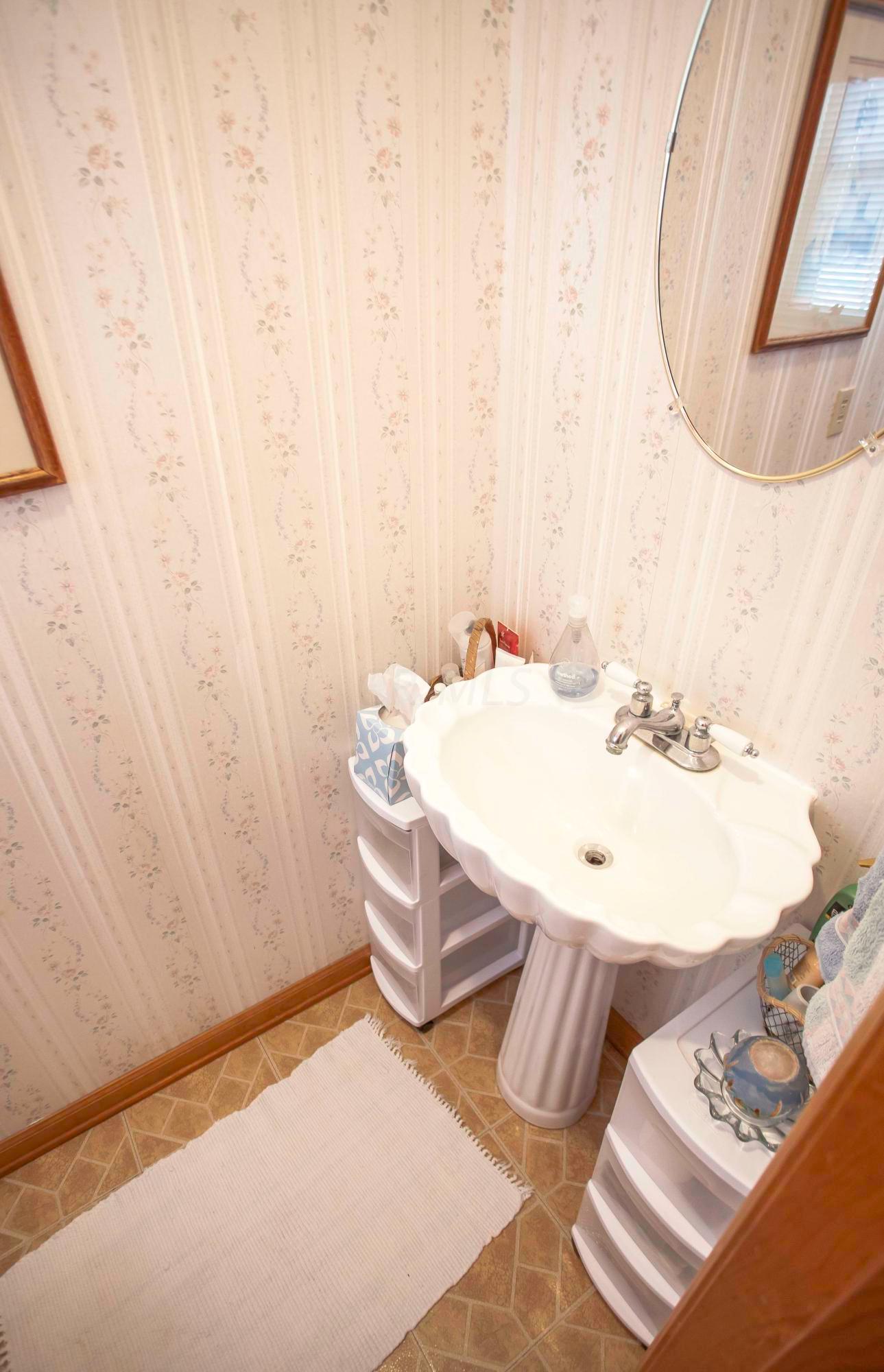 5357 Beecher Road Pataskala, OH 43062 - Photo 14 of 31 Gallery Image 14