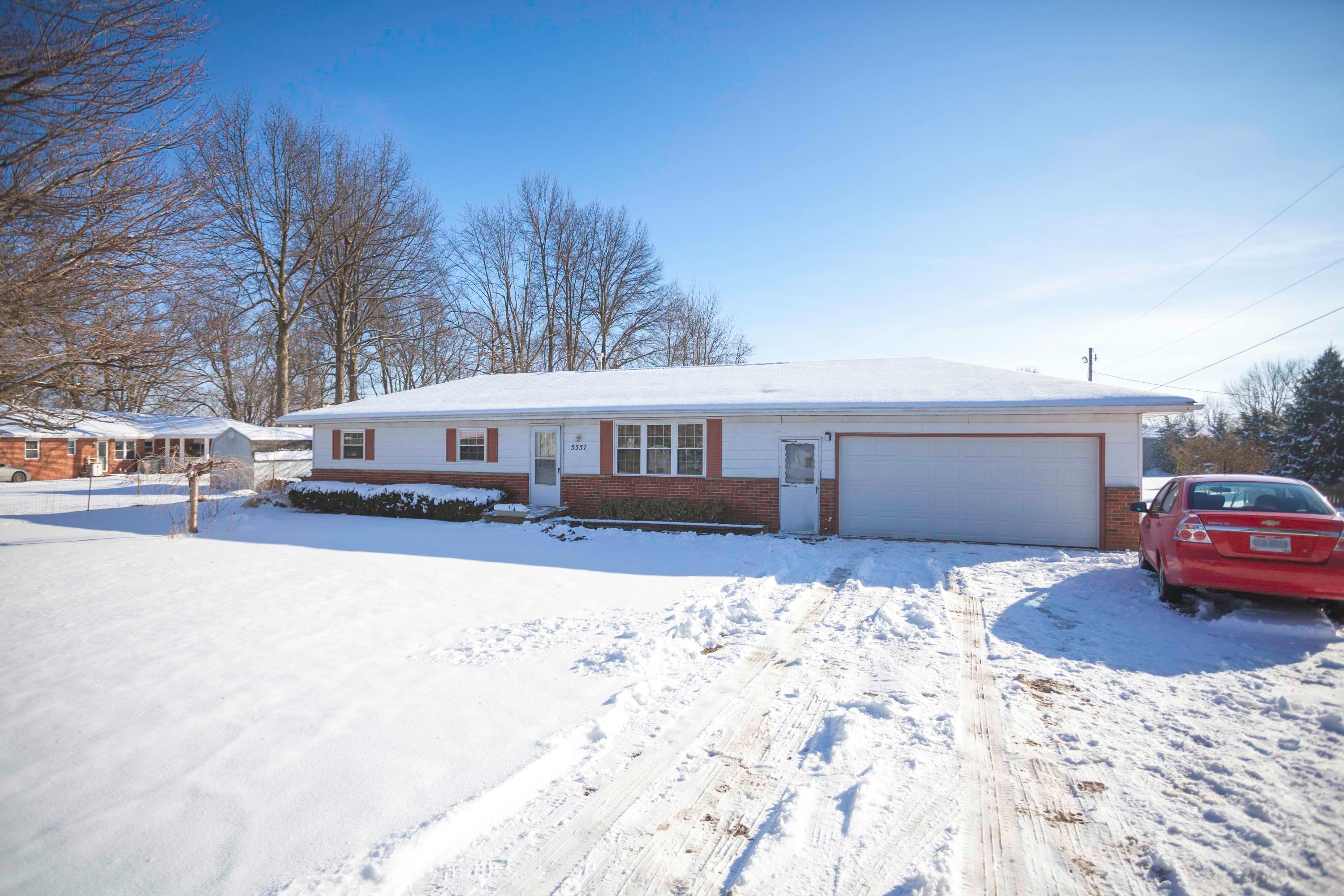 5357 Beecher Road Pataskala, OH 43062 - Photo 2 of 31 Gallery Image 2