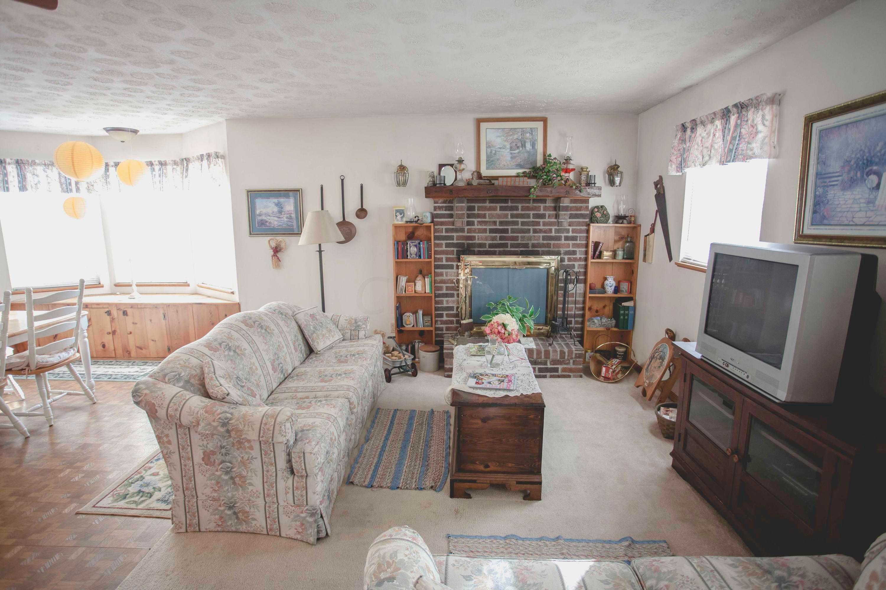5357 Beecher Road Pataskala, OH 43062 - Photo 23 of 31 Gallery Image 23