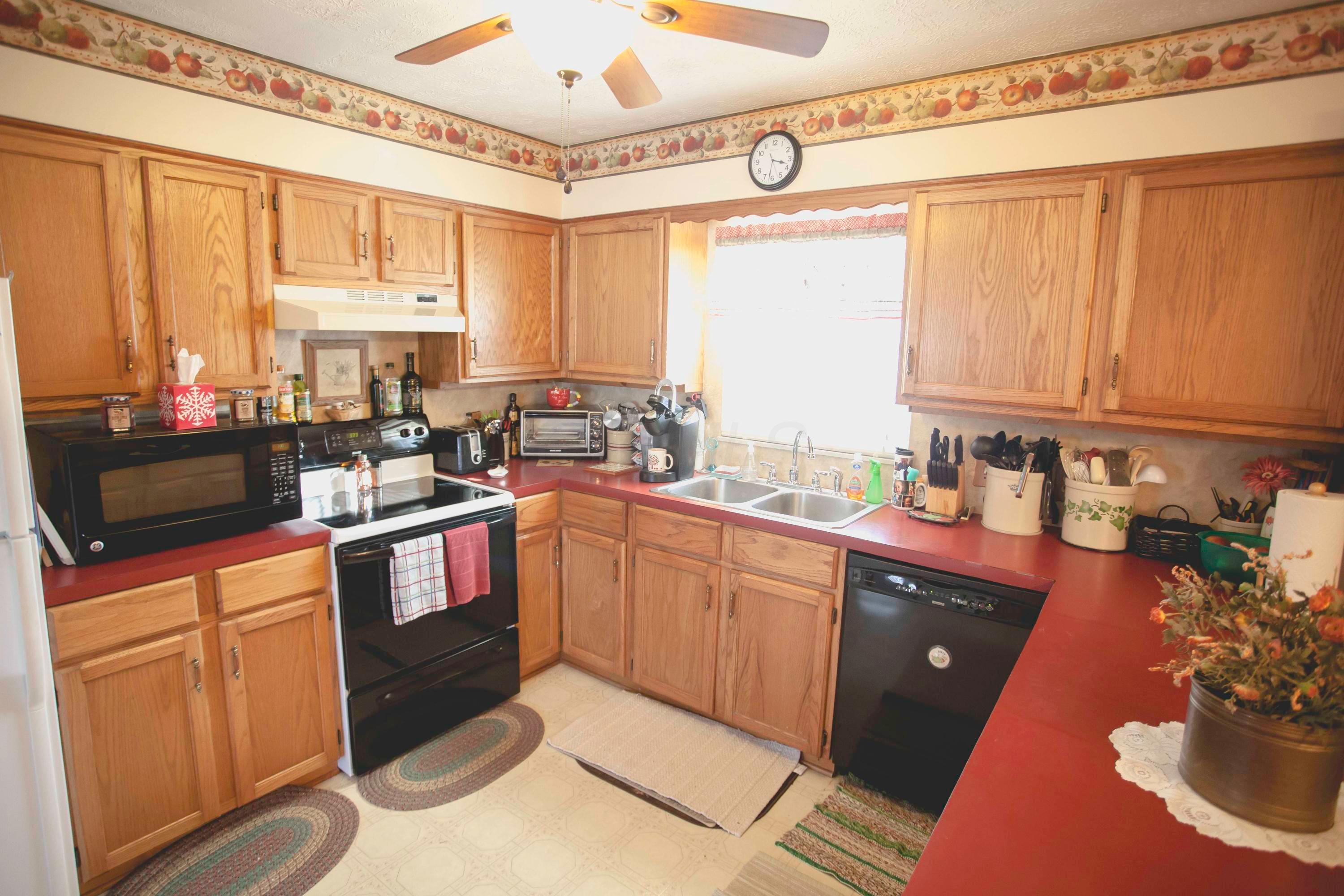 5357 Beecher Road Pataskala, OH 43062 - Photo 8 of 31 Gallery Image 8