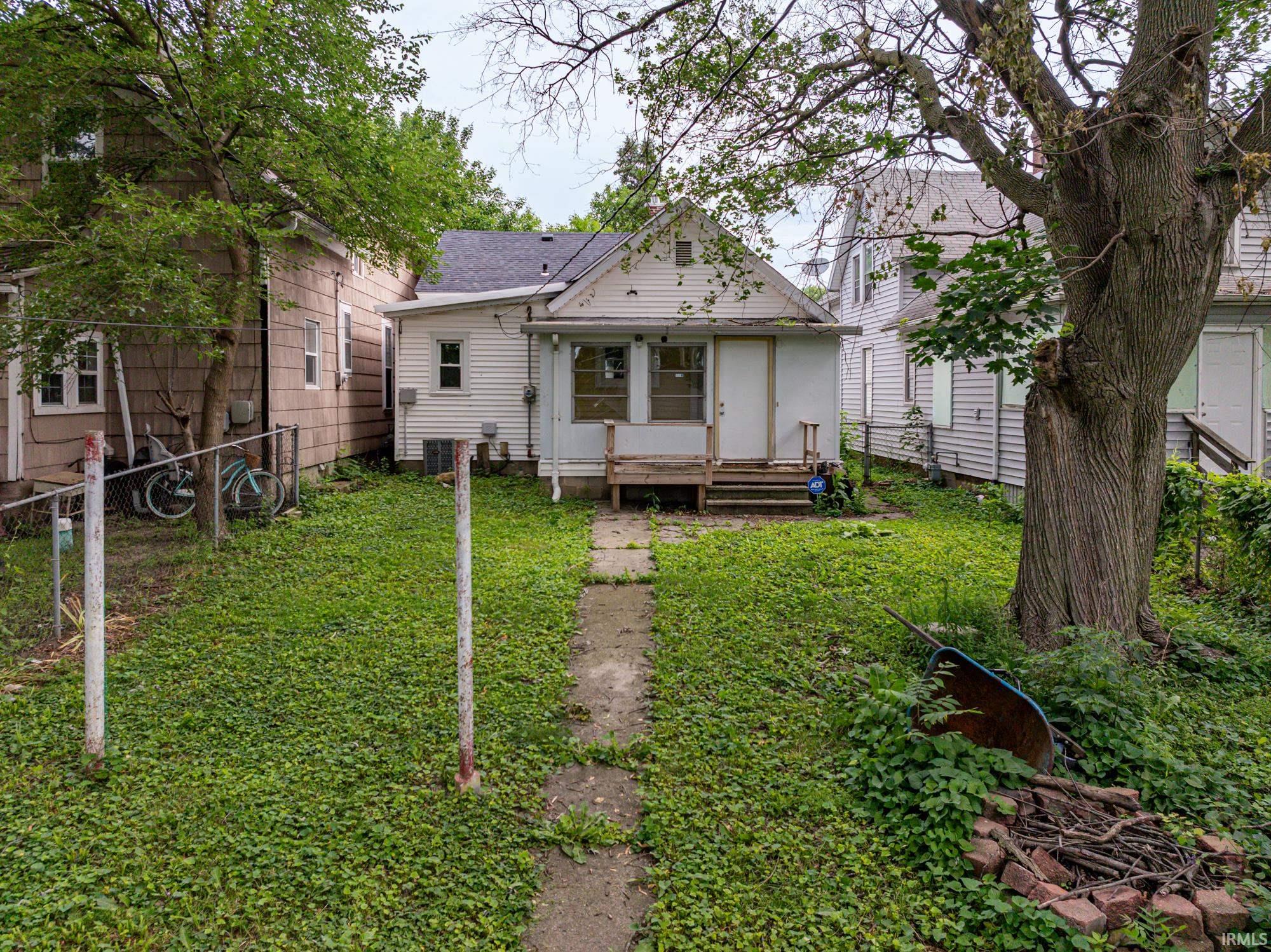 619 Huffman Street Fort Wayne, IN 46808 - Photo 4 of 27
