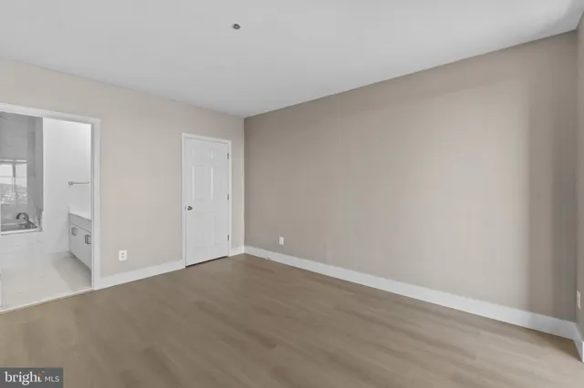 $2,850 | 100 Harborview Drive, Unit 1312, Baltimore, MD 21230