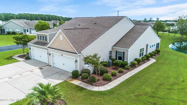 $299,999 | 1069 Chadsey Lake Drive, Calabash, NC 28467