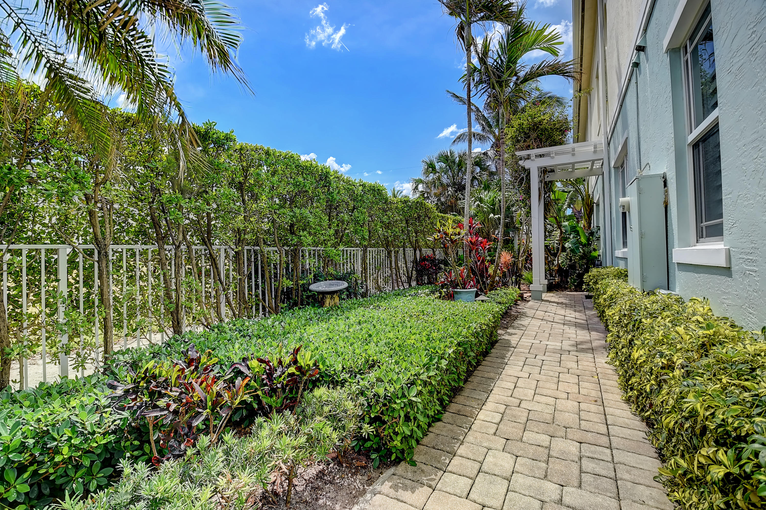 1120 Ocean Terrace Delray Beach, FL 33483 - Photo 6 of 47 a view of a pathway with a house