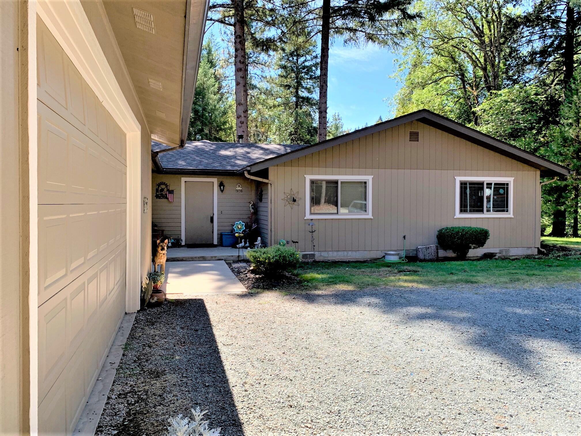 2793 Pleasant Creek Road Rogue River, OR 97537 - Photo 33 of 39 32