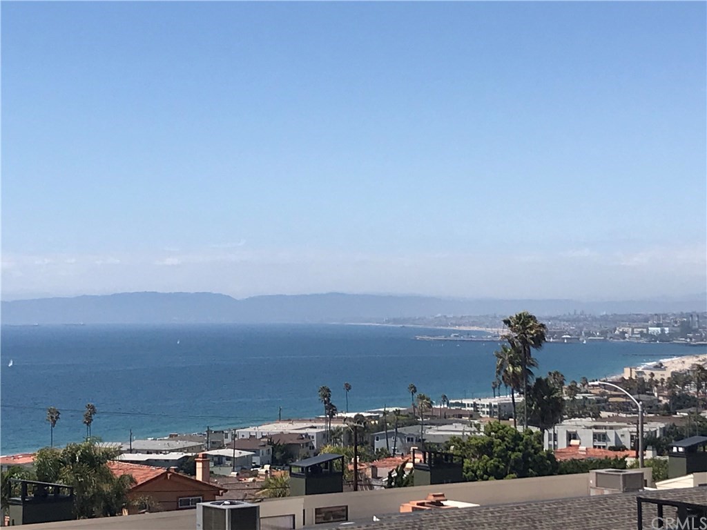 103 C. Mayor Redondo Beach, CA 90277 - Photo 2 of 20 Phenomenal Views from this Unit!!