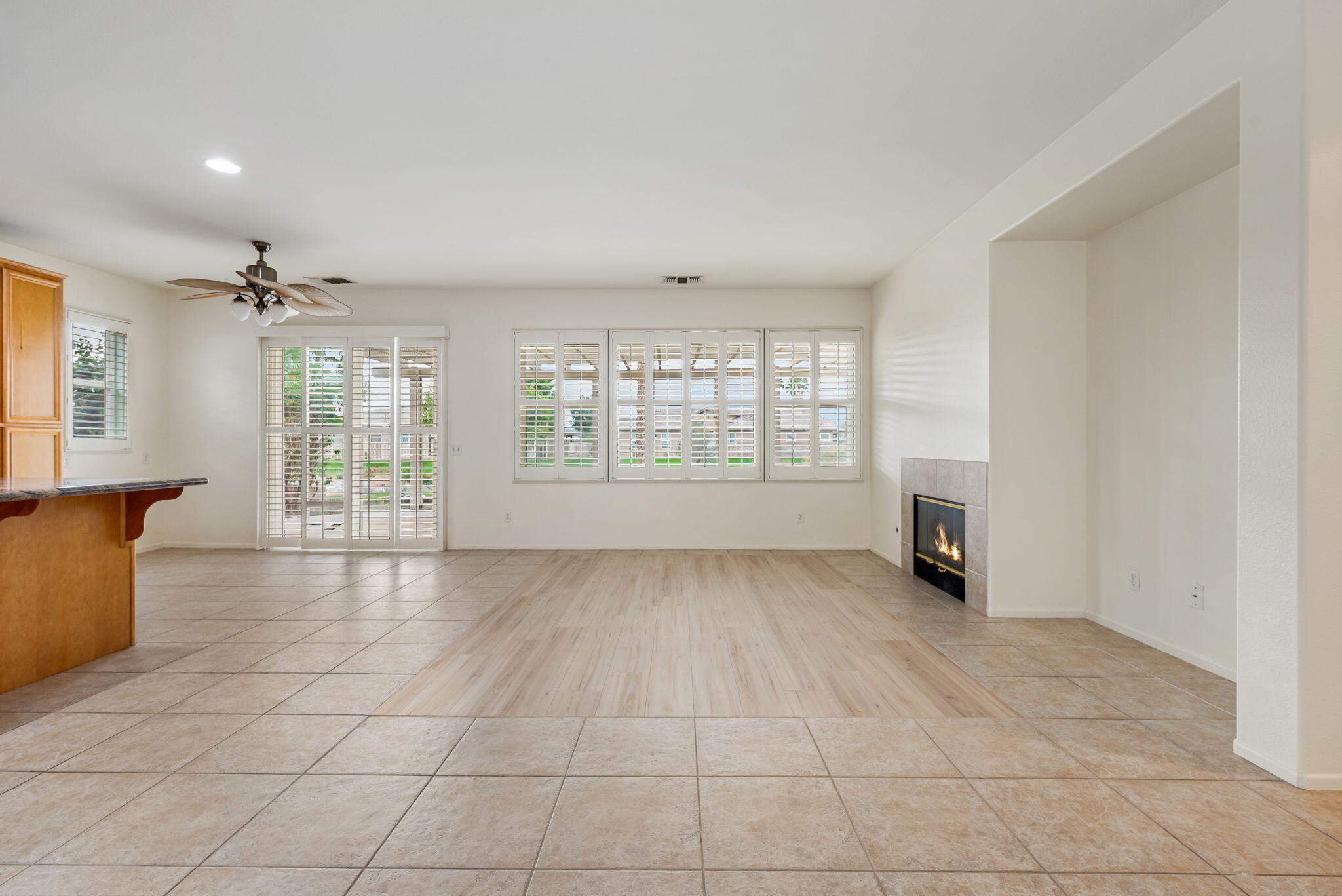 82631 Redford Way Indio, CA 92201 - Photo 14 of 43 an empty room with windows